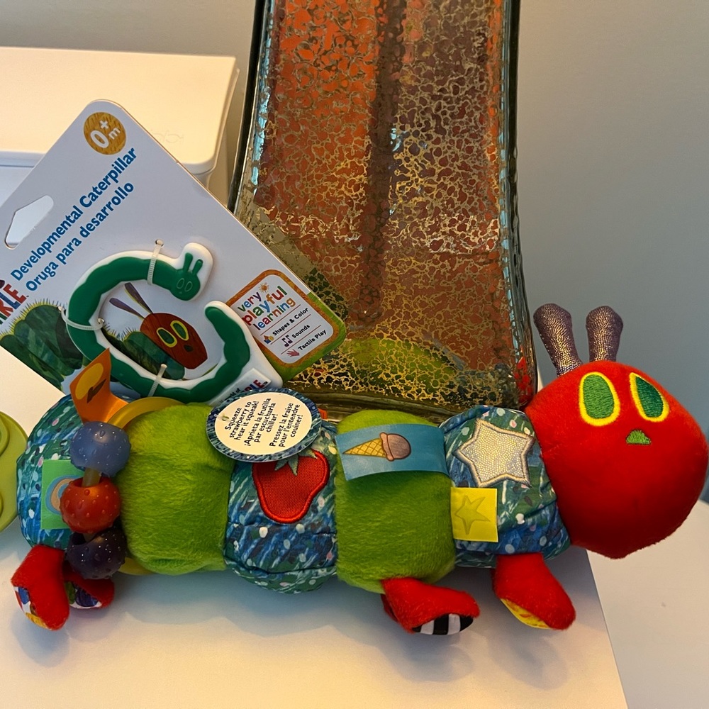The World Of Eric Carle Very Hungry Caterpillar Developmental Caterpillar NEW